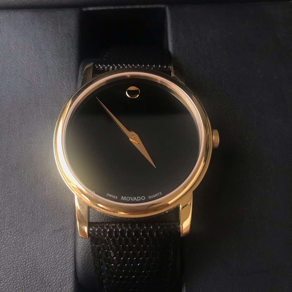 Movado Men’s Museum Watch - Picture 3 of 8